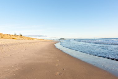 Papamoa, gündoğumu uzun görüntülemek Mount Beach sonunda doğru seyir