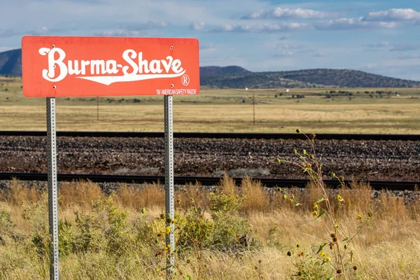 Route Eua Setembro 2015 Birmânia Shave Marca Americana Histórica Famosa — Fotografia de Stock