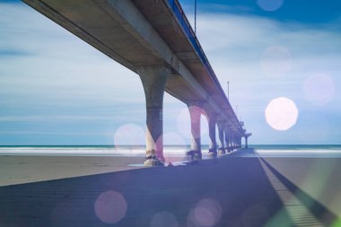 New Brighton Pier Christchurch, Canterbury Yeni Zelanda 'nın soyut izlenimi.