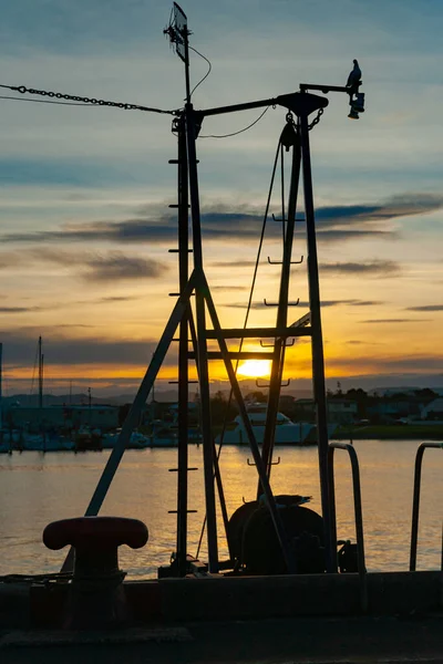 Напьер Набережной Уэстшор Ахурири Рыбацкие Лодки Устанавливающие Силуэт Новая Зеландия — стоковое фото