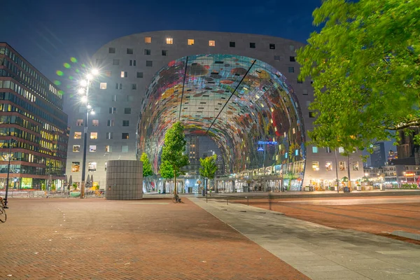 Rotterdam Nederland Augustus 2017 Kijkend Door Glazen Uiteinde Naar Het — Stockfoto