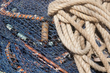 Halatlar ve Balık ağı