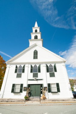 Beyaz ahşap kilise. Newfane, Windom County, Vermont, ABD