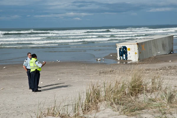 Praia limpa após derramamento de óleo no Monte Maunganui Nova Zelândia . — Fotografia de Stock