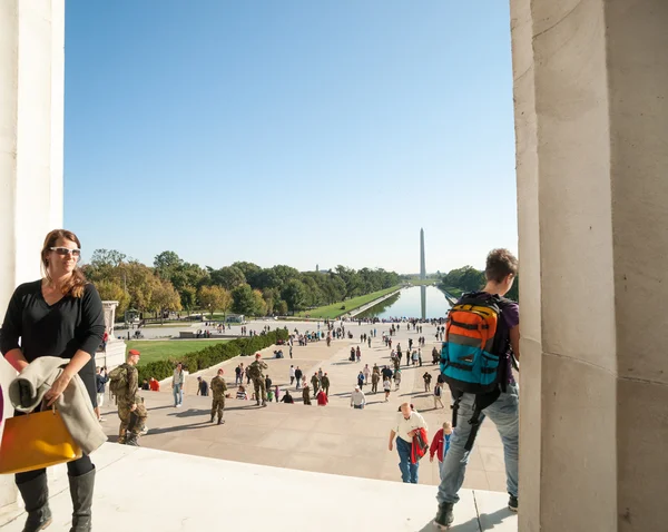Vista de cima de 58 passos de granito do Lincoln Memorial, EUA . — Fotografia de Stock