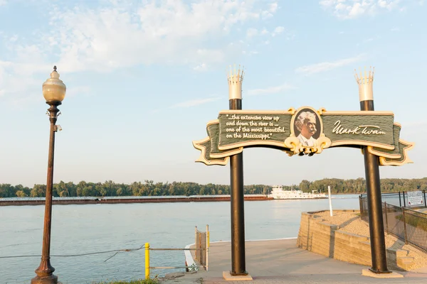 Bankalar, Mississippi Mark Twain Hannibal Missouri ABD kayıt