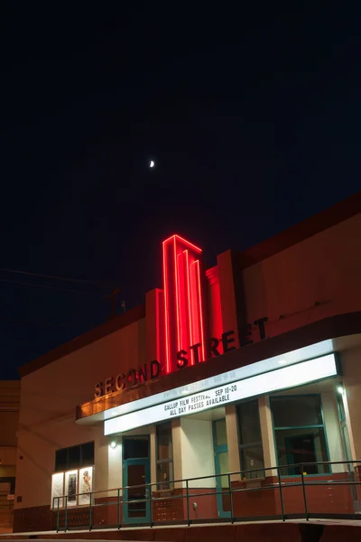 Escena callejera con iluminación decorativa Gallup New México Route 66 . — Foto de Stock