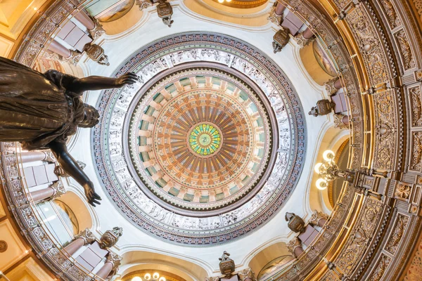 Ornate dome inside state capital building, Springfield, Illinois — Stock Photo, Image