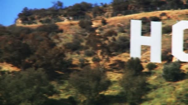 Beroemde hollywood sign — Stockvideo