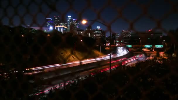 Overlooking downtown and the 101 freeway — Stock Video