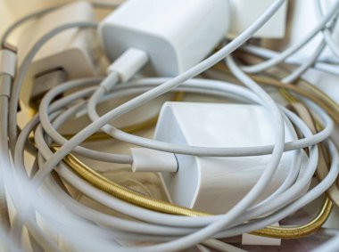 Aygıt kabloları karıştırıldı