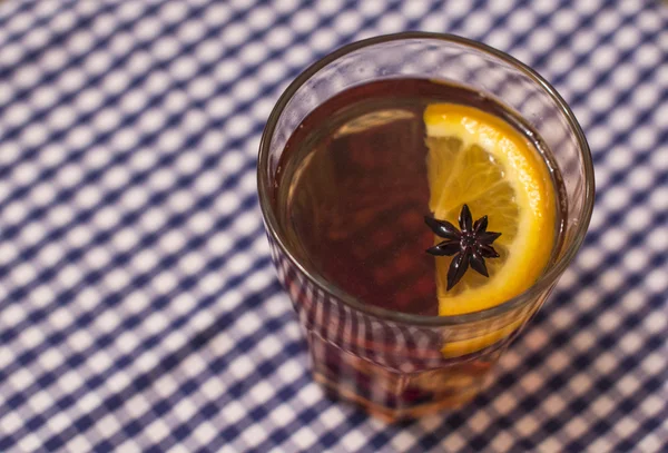 Čaj s pomerančem a anýzu — Stock fotografie