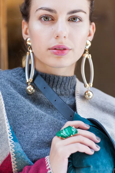 Girl portrait closeup with green eyes — Stock Photo, Image