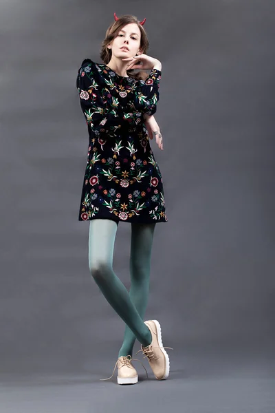 아름 다운 모델 포즈 — 스톡 사진