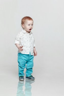 sevimli küçük boy poz