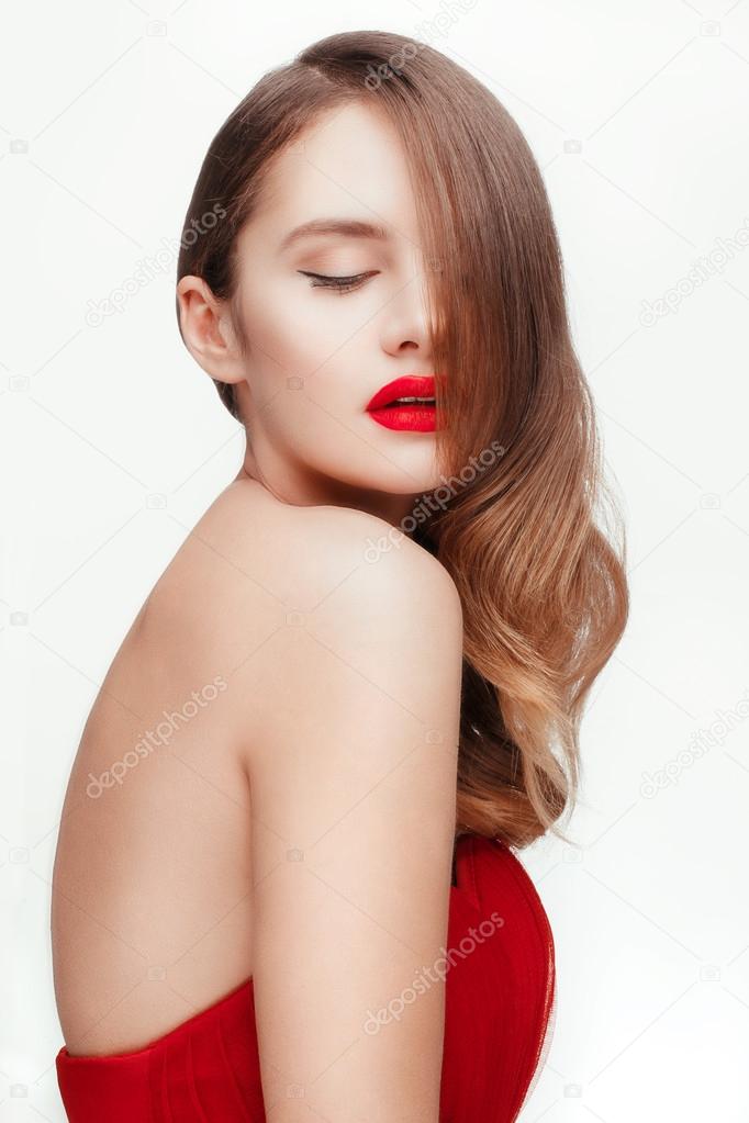 model  in red dress  posing