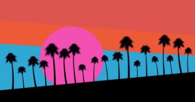 Günbatımı arka planında palmiye ağaçları. Düz bir şekilde hareket eden avuçlar. Tropik bir manzara. Yatay bileşim, 4k video kalitesi