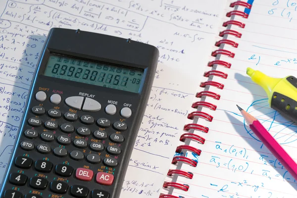 Eğitim matematik karmaşık hesaplamaları içerir