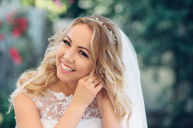 Gelini ile olan evliliğinden gün