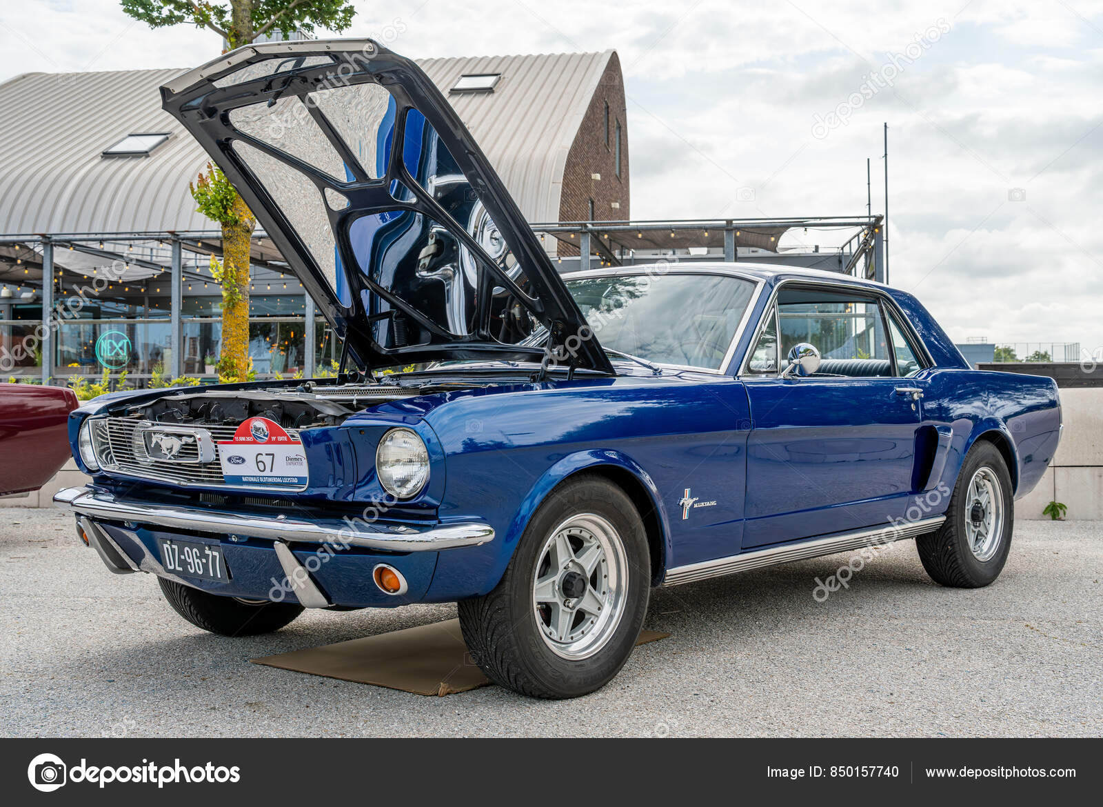 Imágenes de Ford mustang 1966 libres de derechos | DepositPhotos, image size:1600x1170