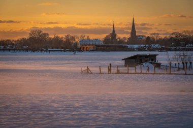Hollanda, Abcoude 'un Karlı Kış Manzarası, Sunset' te