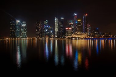Singapur, gece şehir