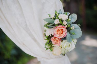 Güzel bir buket gül