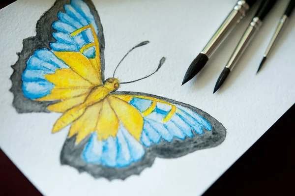 Pinceles para pintar y dibujar mariposas — Foto de Stock