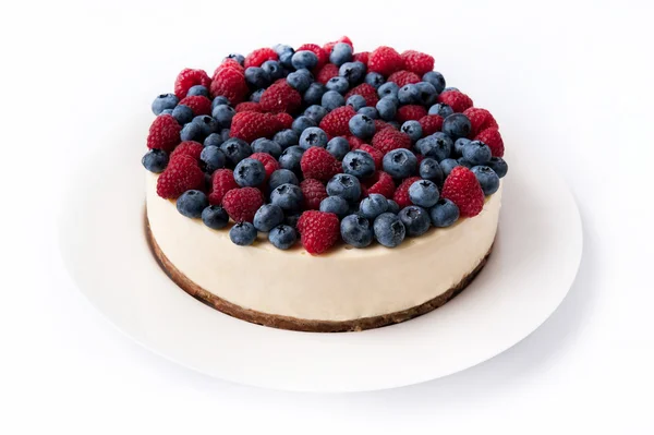 覆盆子和蓝莓芝士蛋糕 — 图库照片