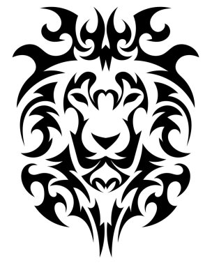 Aslanın kafasından stilize bir dövme şeklinde