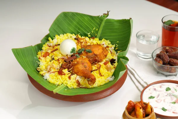 Frango Biryani Querala Estilo Frango Dhum Biriyani Arranjado Tradicionaly Artigo — Fotografia de Stock