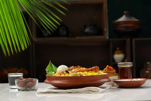 Frango Biryani Kerala Estilo Frango Dhum Biriyani Dispostos Tradicionaly Artigo — Fotografia de Stock