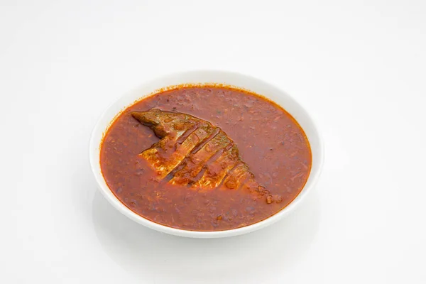 Fehér Pomfret Masala Curry Dél Indiai Stílusban Sűrű Vörös Mártással — Stock Fotó