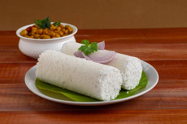 Puttu Raw Rice Puttu Arisi Maavu Puttu Chana Kadala Curry —  Fotos de Stock
