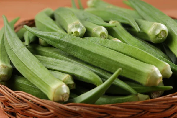 Doigt Okra Lady Légumes Verts Frais Bhindi Disposés Dans Panier — Photo