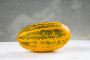 Sarı salatalık ya da Dosakai ya da Malabar salatalığı, çoğunlukla Güney Hindistan 'da bulunur, ayrıca lezzetli ve sağlıklı bir sebze olan Kanivellari olarak da bilinir..