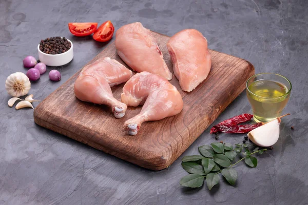 Pernas Frango Cru Sem Pele Frescas Baquetas Peito Frango Cru — Fotografia de Stock