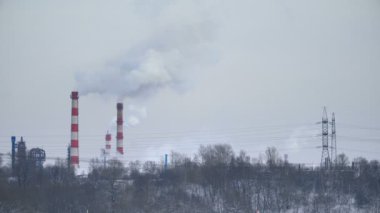 Endüstriyel duman boruları, gri yatay kirliliği şehir