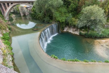 Sassoferrato, İtalyan ortaçağdan kalma şehir