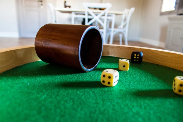 Dice game picture