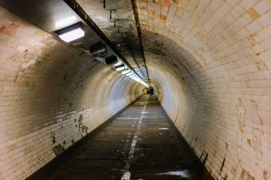 Londra 'daki Greenwich Ayak Tüneli