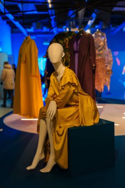 Mütevazi Giyim Sergisi Stedelijk Müzesi Schiedam