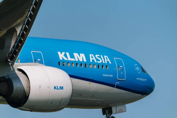 Schiphol havaalanında KLM uçağı