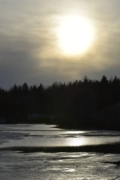 Solnedgång Över Sjön — Stockfoto