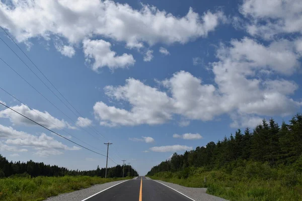 Nová Cesta Pod Zataženou Oblohou Quebec Kanada — Stock fotografie