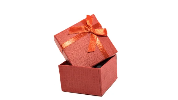 Caja de regalo roja, concepto de negocio. fondo blanco . —  Fotos de Stock