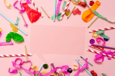 Renkli Parti Koleksiyonları, Parlak Kutlama Malzemeleri, Parlak Festival Çantası, Sürpriz Doğum Günü Yemeği, Düğün Yıldönümü Şöleni, Mezuniyet Töreni,