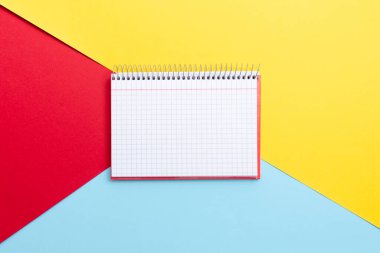 Renkli Perspektif, Olumlu Düşünme, Yaratıcı Fikirler İlhamlar, Neşeli Düşünce, Parlak Hayat İşyeri Tasarımları, Gösterişli Ofis Koleksiyonları Not Defteri