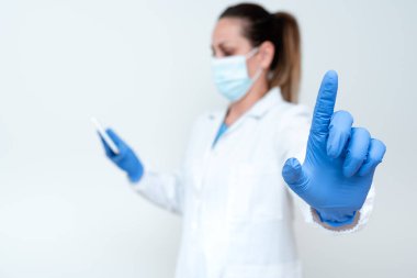 Tıbbi Teknoloji Sunumu Yeni Bilimsel Keşif Laboratuvarı Sunumları Meslek Giyimi Koruyucu Vitesler Giyen Bilim Tartışmaları