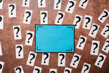 Renkli Doğum Günü Partisi Parlak Kutlama Planlama Fikirleri Tasarladı Yeni Parlak Dekorasyonlar Balon Konfeti Mumları Kutlama Festivali Tasarım Partisine İhtiyaç Var